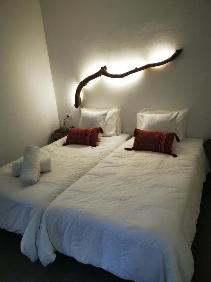 Niriides Hotel Apartments Sými Buitenkant foto