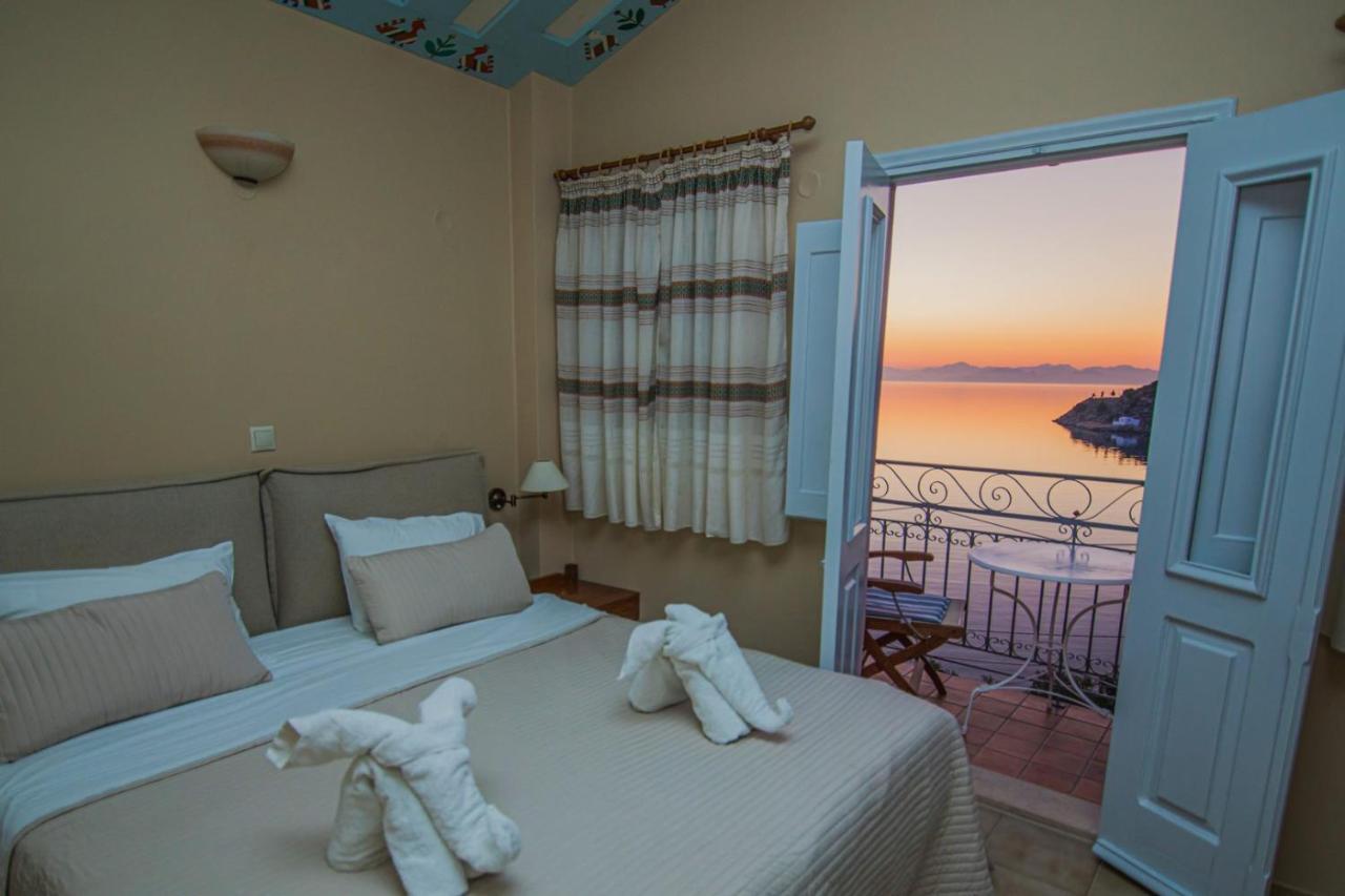 Niriides Hotel Apartments Sými Buitenkant foto
