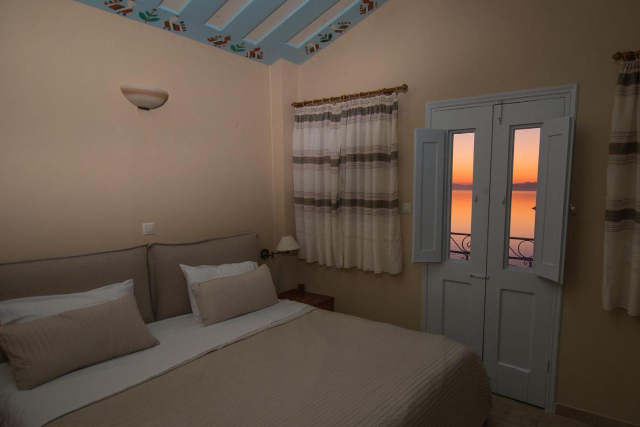 Niriides Hotel Apartments Sými Buitenkant foto